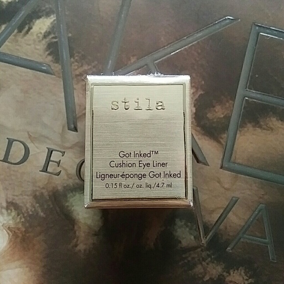 Stila Cushion Eye Liner in Blue Sapphire Ink