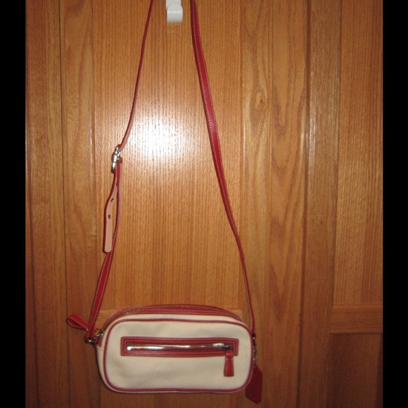 Coach Small Cross Body**REDUCED**