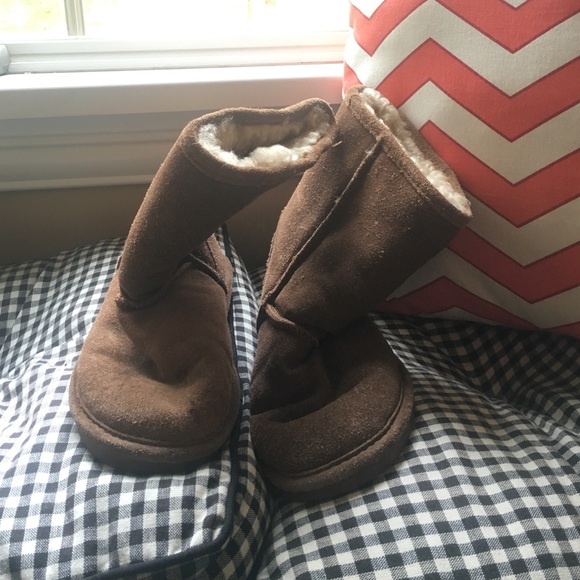 BEAR PAW WINTER BOOTS