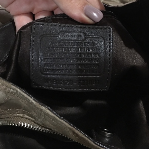 Authentic Coach Purse - Picture 3 of 4