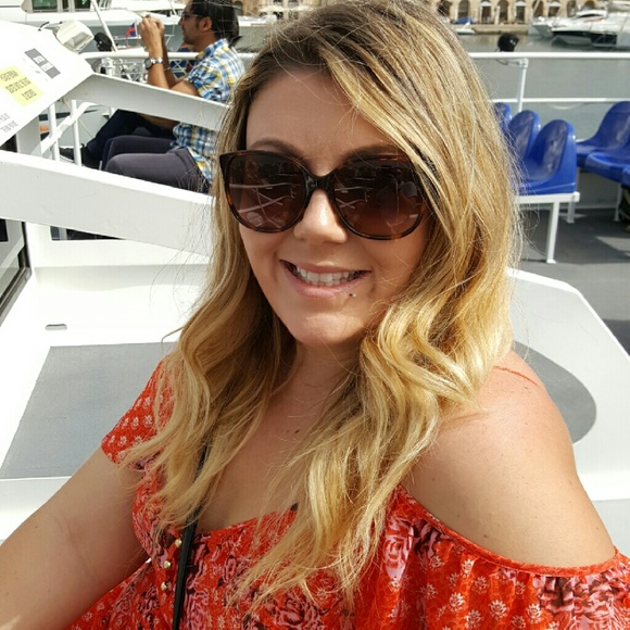 Meet your Posher, Keegan - Picture 2 of 3