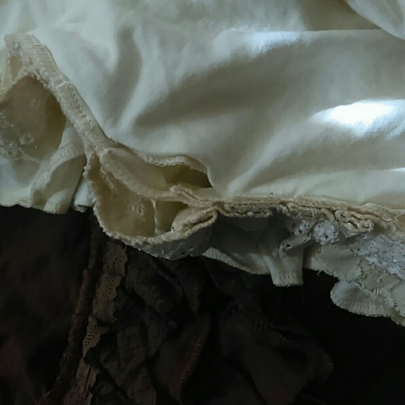 Mini skirts - Picture 4 of 4