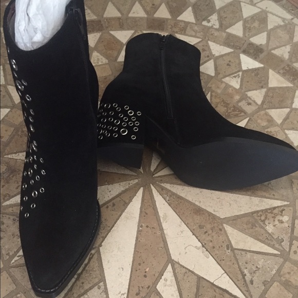 ⚡SALE⚡STUNNING Jeffrey Campbell Boot - Picture 3 of 4