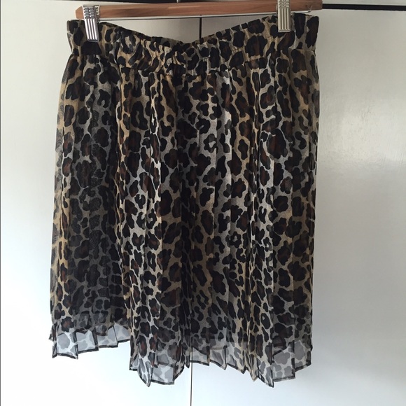 Vintage 80's Leopard print skirt