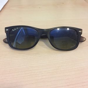Ray Ban New Wayfarers POLARIZED with original case
