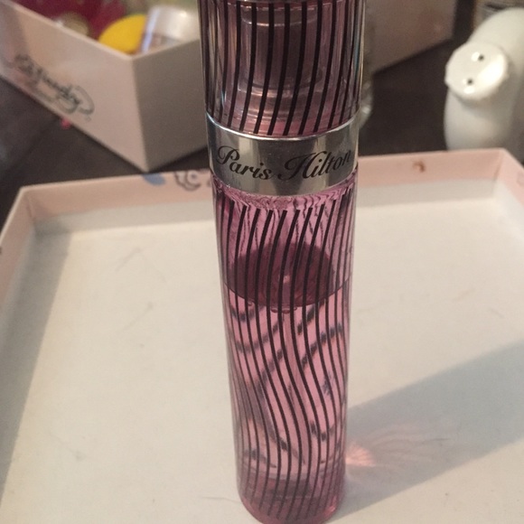 Paris Hilton perfume