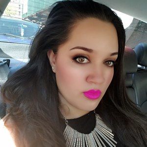 Meet your Posher, Mee laura