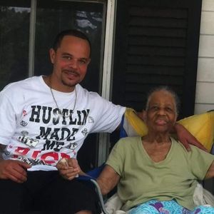 Meet your Posher, Sam