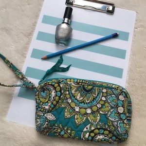 Vera Bradley wristlet!!!!