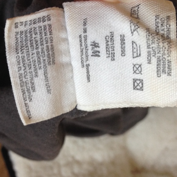 DIVIDED by H&M open back top๐๐๐ - Picture 4 of 4