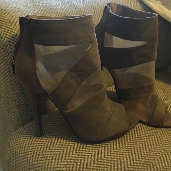 Chinese Laundry High heel bootie peep-toe - Picture 3 of 4