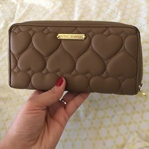 Betsey Johnson brown wallet