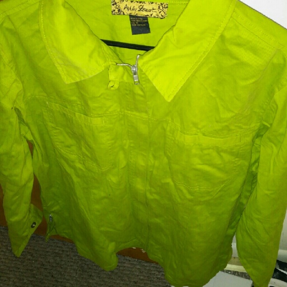 Lightweight jacket