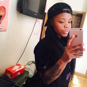 Meet your Posher, Tommeka