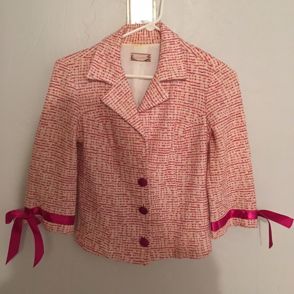 Blazer - Picture 1 of 1