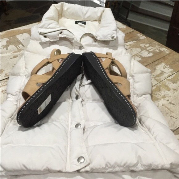 NWT Sam and Libby Suede Sandal Sz 4 - Picture 3 of 3