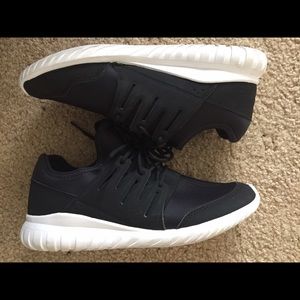Black Adidas Tubular Radial