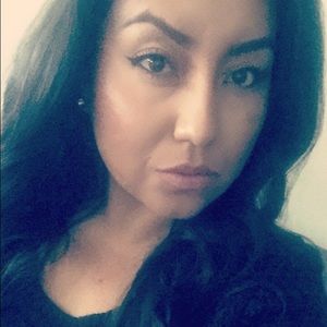 Meet your Posher, Karla