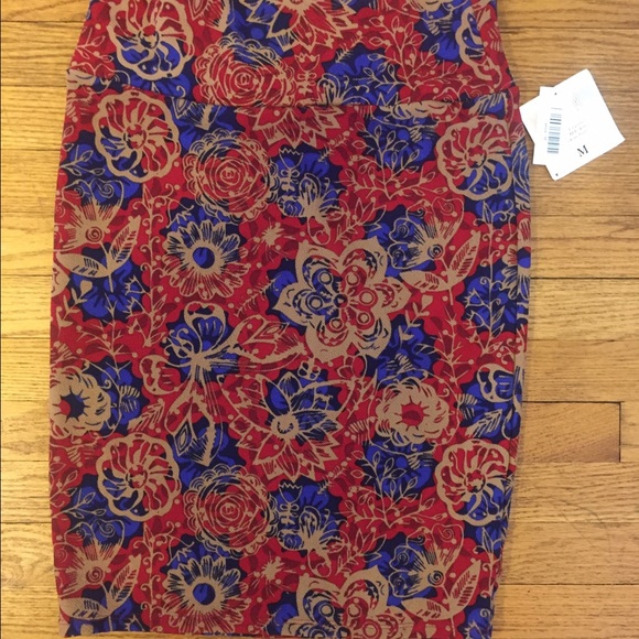 Lularoe Cassie