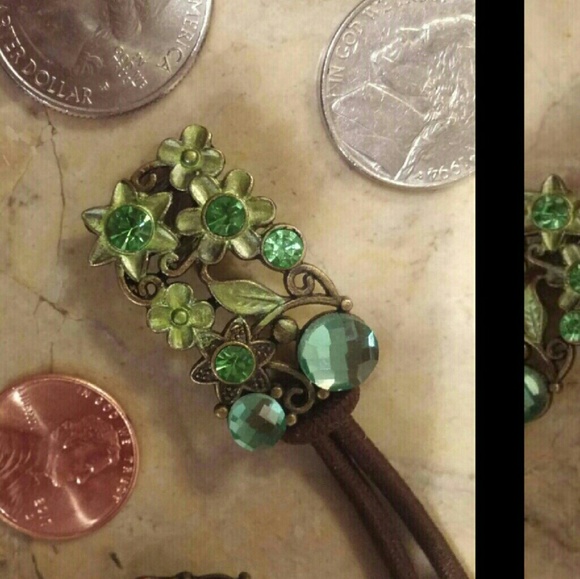 LOCKSMYTH'S. BIG HAIR (BAND WRAP) PONYTAIL HOLDER - Picture 1 of 8