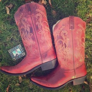 SOLD Leather, Snip Toe, Cowboy Bootsππ»