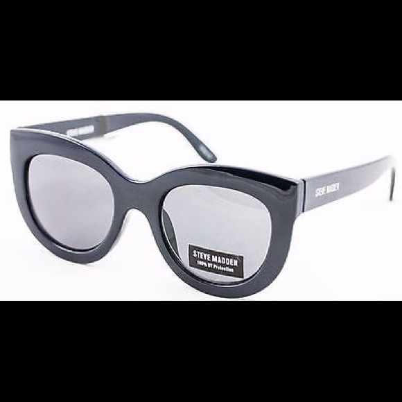 Steve Madden Black Sunglasses NWT