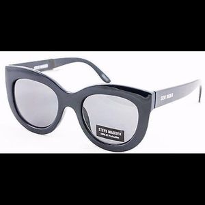 Steve Madden Black Sunglasses NWT