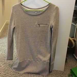 Casual sweatshirt top