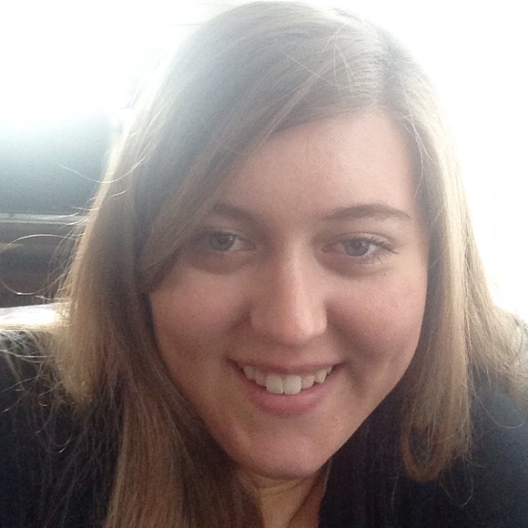 Meet your Posher, Lauren - Picture 1 of 1