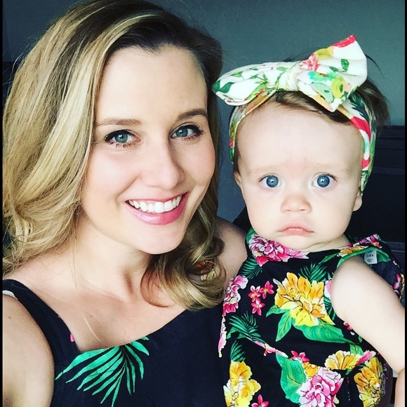 Meet your Posher, Christin - Picture 5 of 5