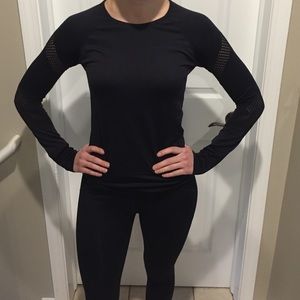 Fabletics long sleeve shirt
