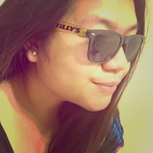Tilly's Sunglasses