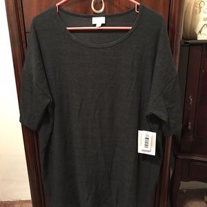 LuLaRoe IRMA Top