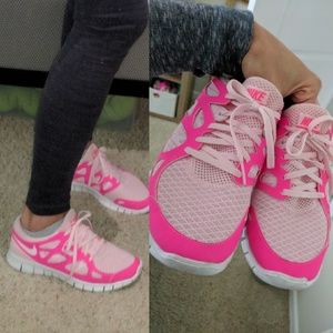 Nike "free run 2" running shoes