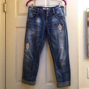 Zara boyfriend jean, size 4