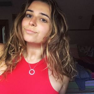 Meet your Posher, Clare