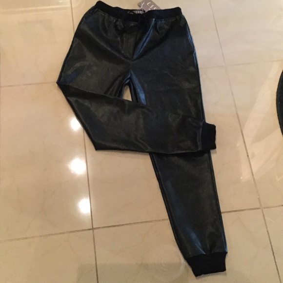 🌺🌼🌺LEATHER PANTS🌼🌺🌼