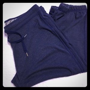 Nike cropped pants