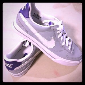 Nike shoes