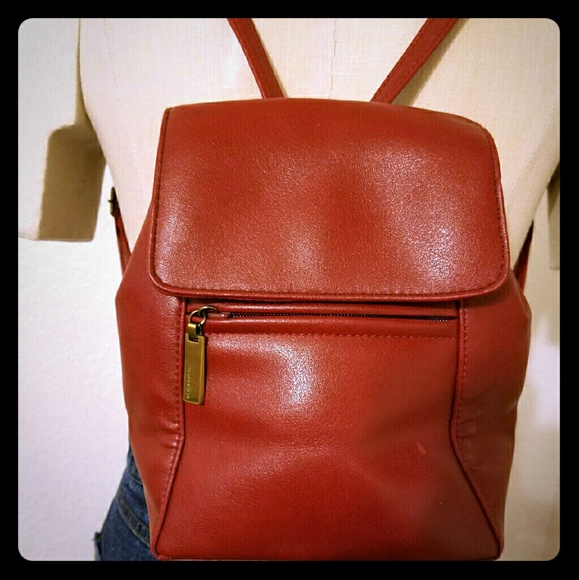 PRICE REDUCED!!! Beautiful red backpack purse