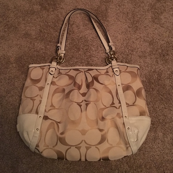 Coach Alexandra Khaki Signature Chain Tote - Picture 1 of 4
