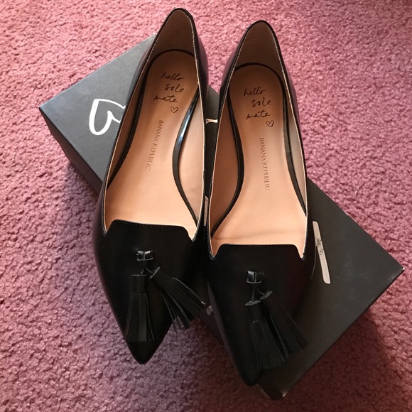 Banana Republic Flats