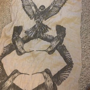 Bird wrap/scarf