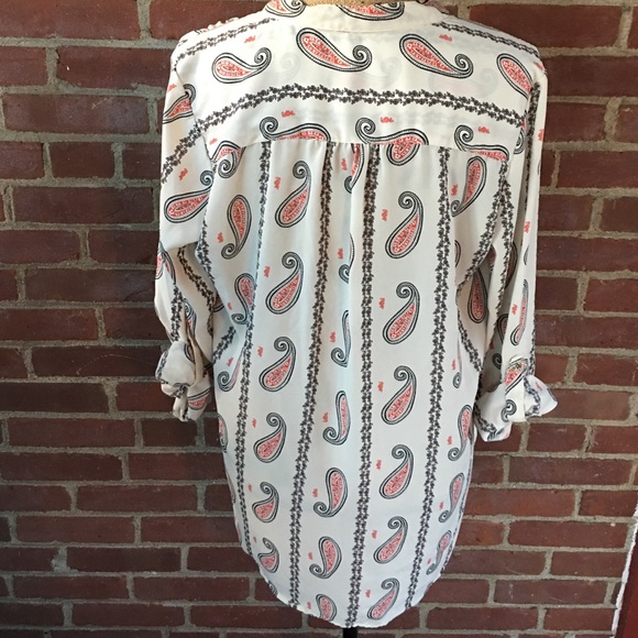 Tunic Top 🌸 - Picture 3 of 4
