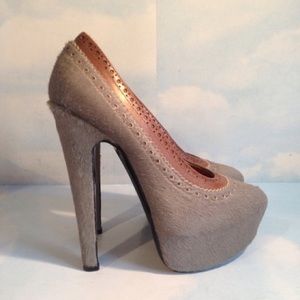 NEW GIVENCHI GREY PONY HEAR PLATFORMS SZ-37.5/7.5