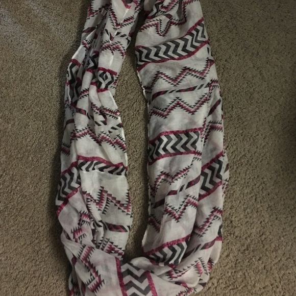 Scarf - Picture 3 of 3
