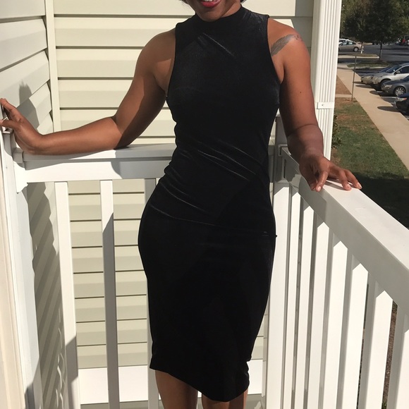 Black velour sleeveless dress