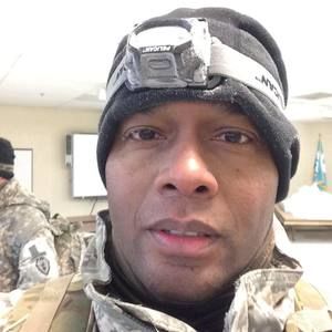 Meet your Posher, Donyel