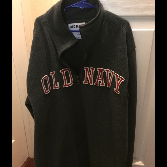 Old Navy sweater