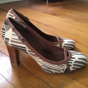 Banana Republic Heels